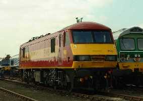 picture of EWS class 90 90031 on Display at Old Oak Common 